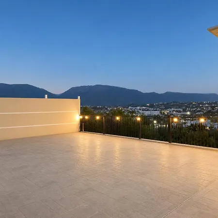 Peleus -suite 1 * Tirana